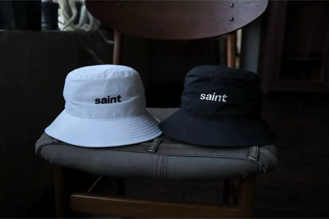 P78💰 SAINT official website 25SS new classic embroidered letter small label fisherman hat color: black milky white